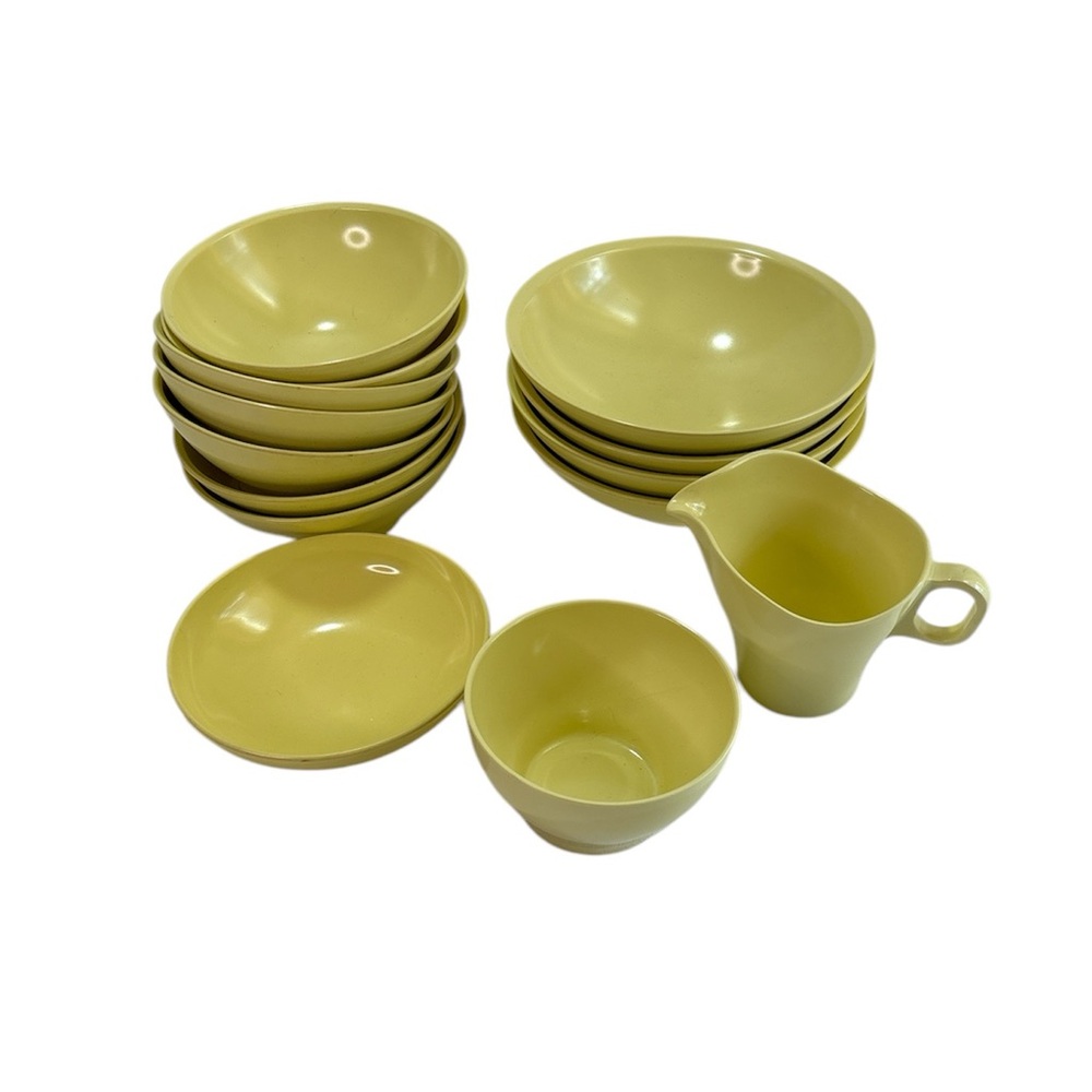 Vintage 14 Pieces Yellow Boontonware / Somersat Melamine Tableware Made in USA